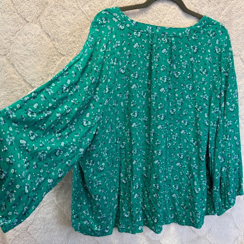 Green Ditsy Floral Long Sleeve Blouse Cottagecore Boho Spring Fall Plus Size 2X - Picture 1 of 7